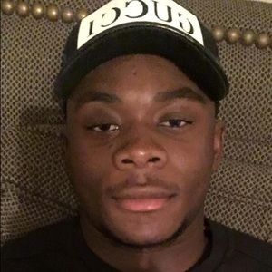 Meet your Posher, Isaack